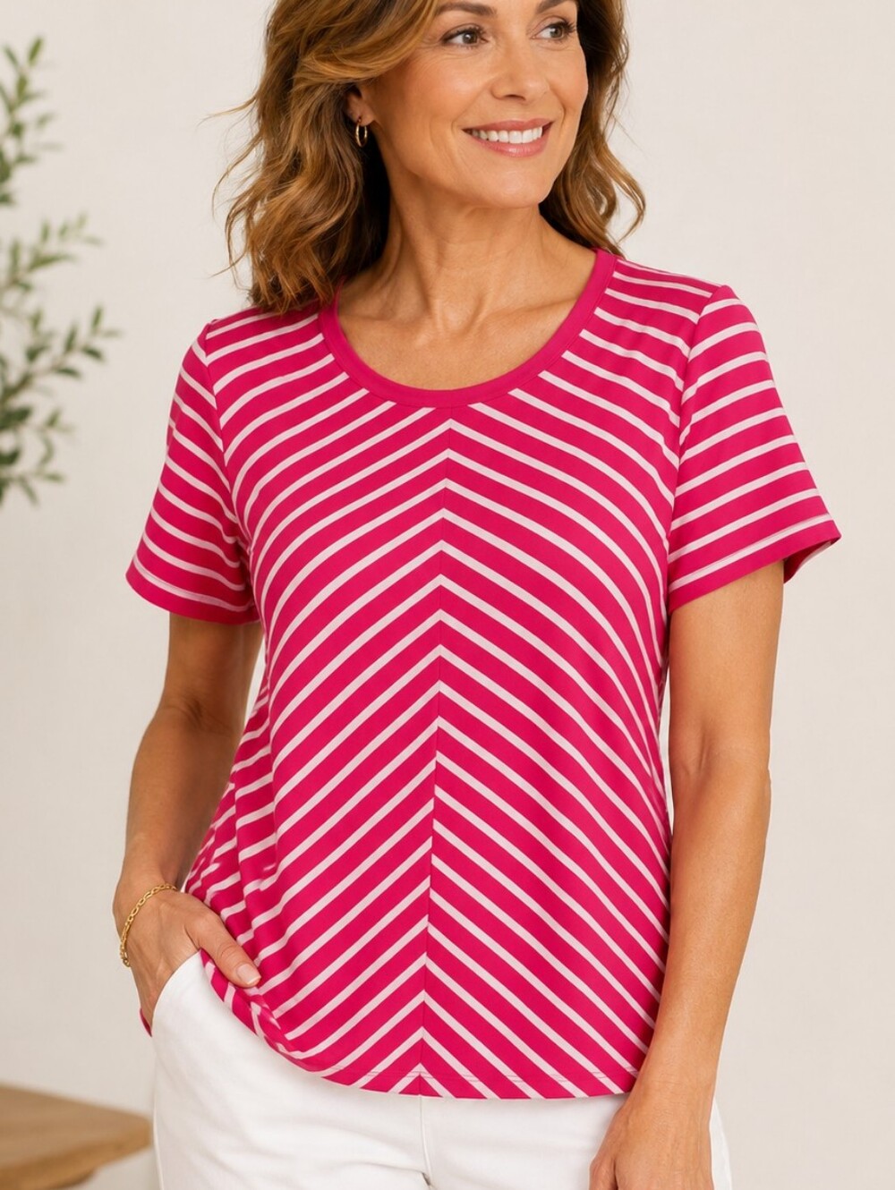 Soft Surroundings Chevron Stripe Tee – Size MP – NWT